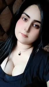 Pyari pyari aunty 🥵