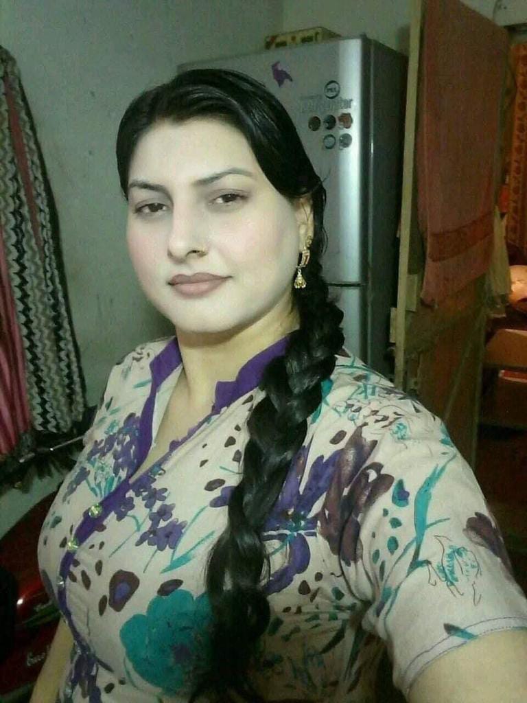 Only girls chat